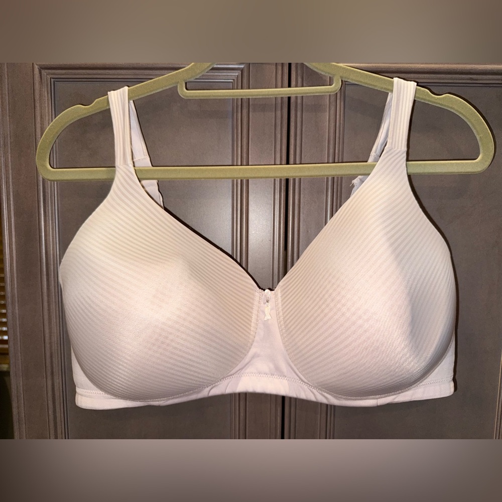 Vanity Fair 40DD Nude Bra
